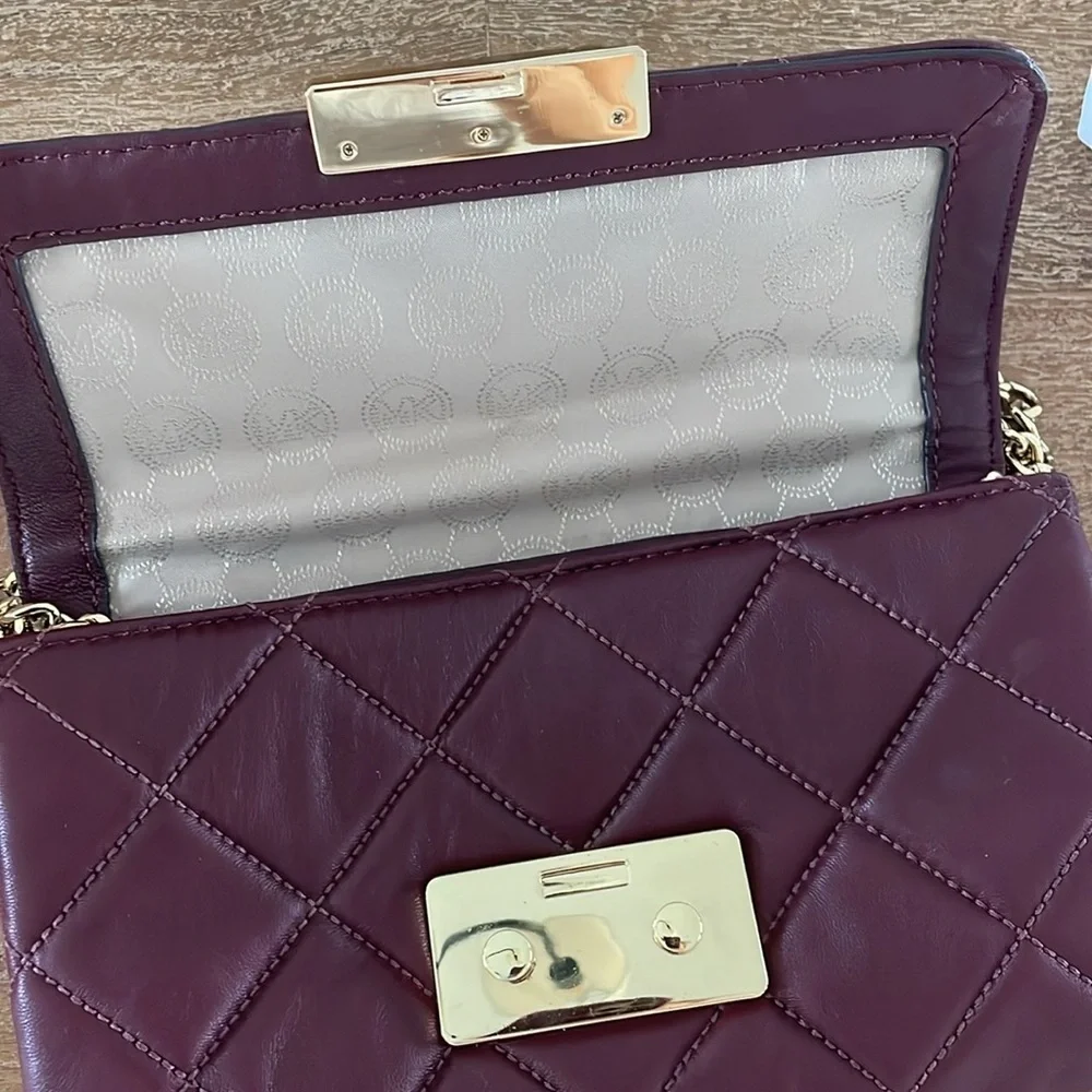 Michael Kors Bag - Picture 7 of 8